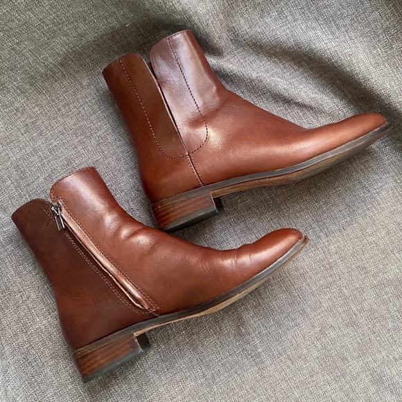 Loeffler Randall Size 6 Brown Leather Sole Slim Chelsea Zip Ankle Boots - Picture 3 of 17